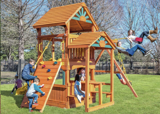 Parrot Island Fort w/Wood Roof, Snack Bar & Playhouse Panels