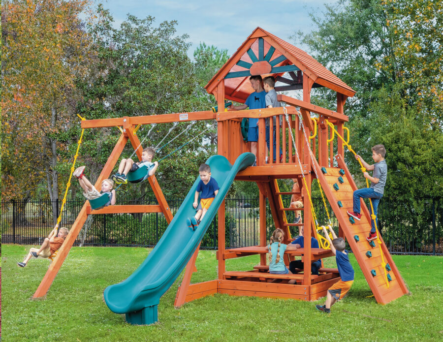 6.5 Bengal Fort w/Wood Roof