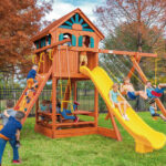 6.5 Bengal Fort w/Wood Roof & Treehouse Panels